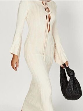 dorian fitted shirt midi dress Dorian Fitted Shirt Midi Dress / Wheat Marle | MESHKI main image 0